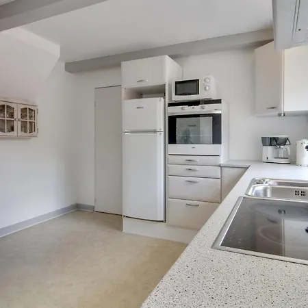 Skarpe By Interhome Appartement Højer
