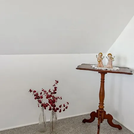 Skarpe By Interhome Appartement Højer